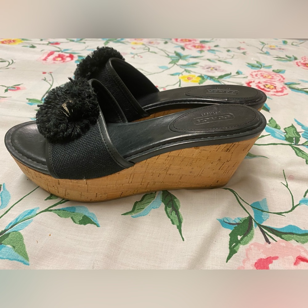 Coach Jazmin Large flower Wedge Platform Sz 8.5
